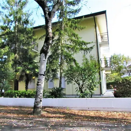 Amazing In Caorle With Communal Pool Apartment *
